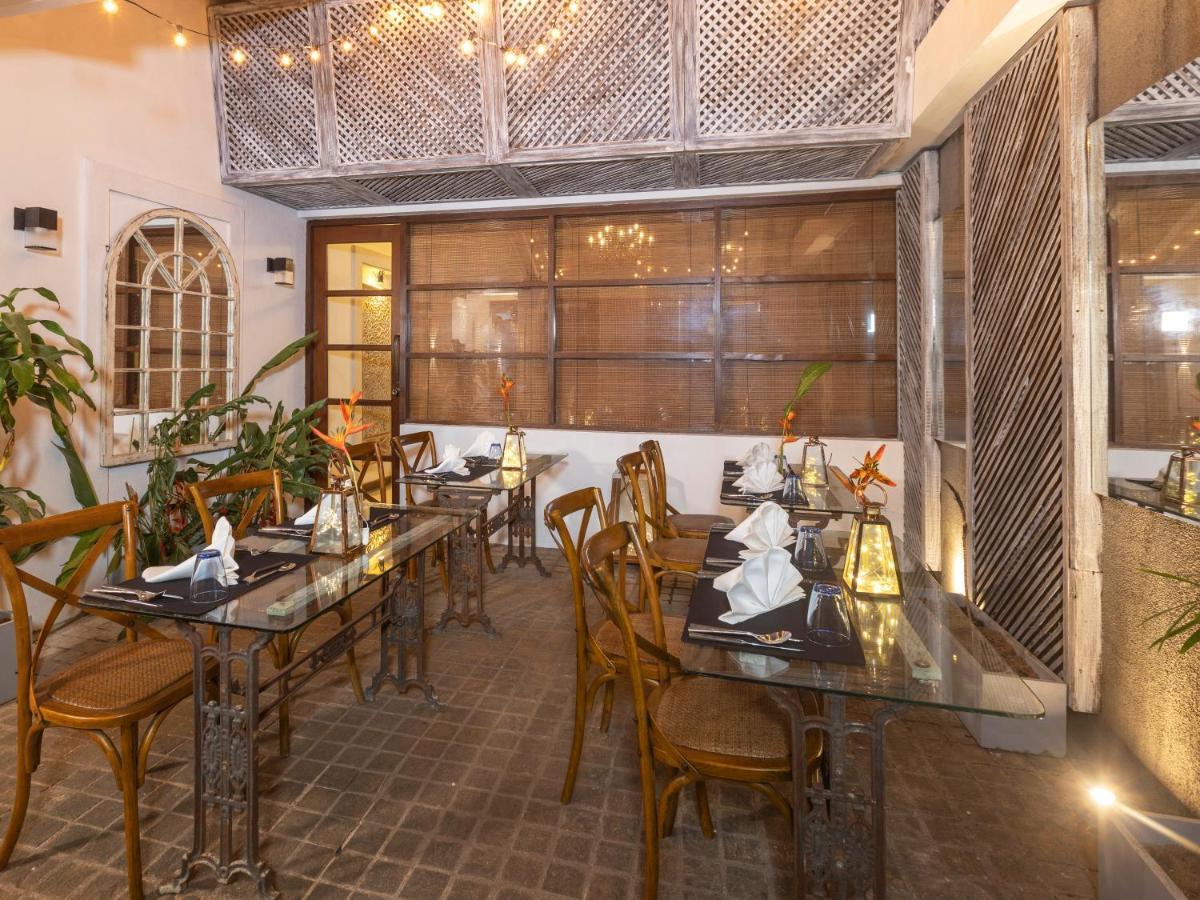 Heritage Boutique By Seven Angels Kandy Bagian luar foto