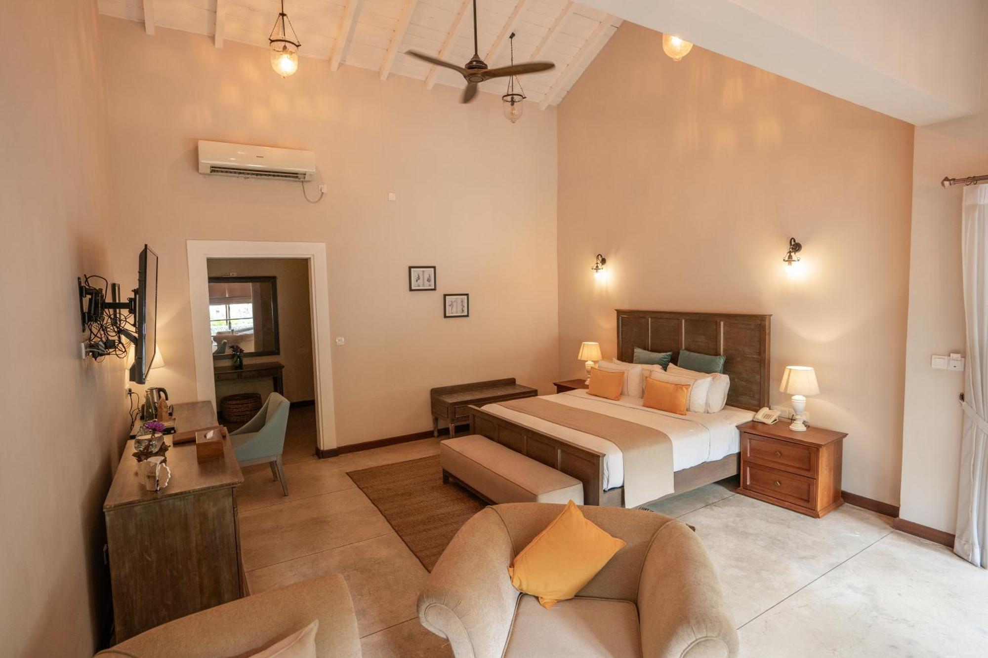 Heritage Boutique By Seven Angels Kandy Bagian luar foto
